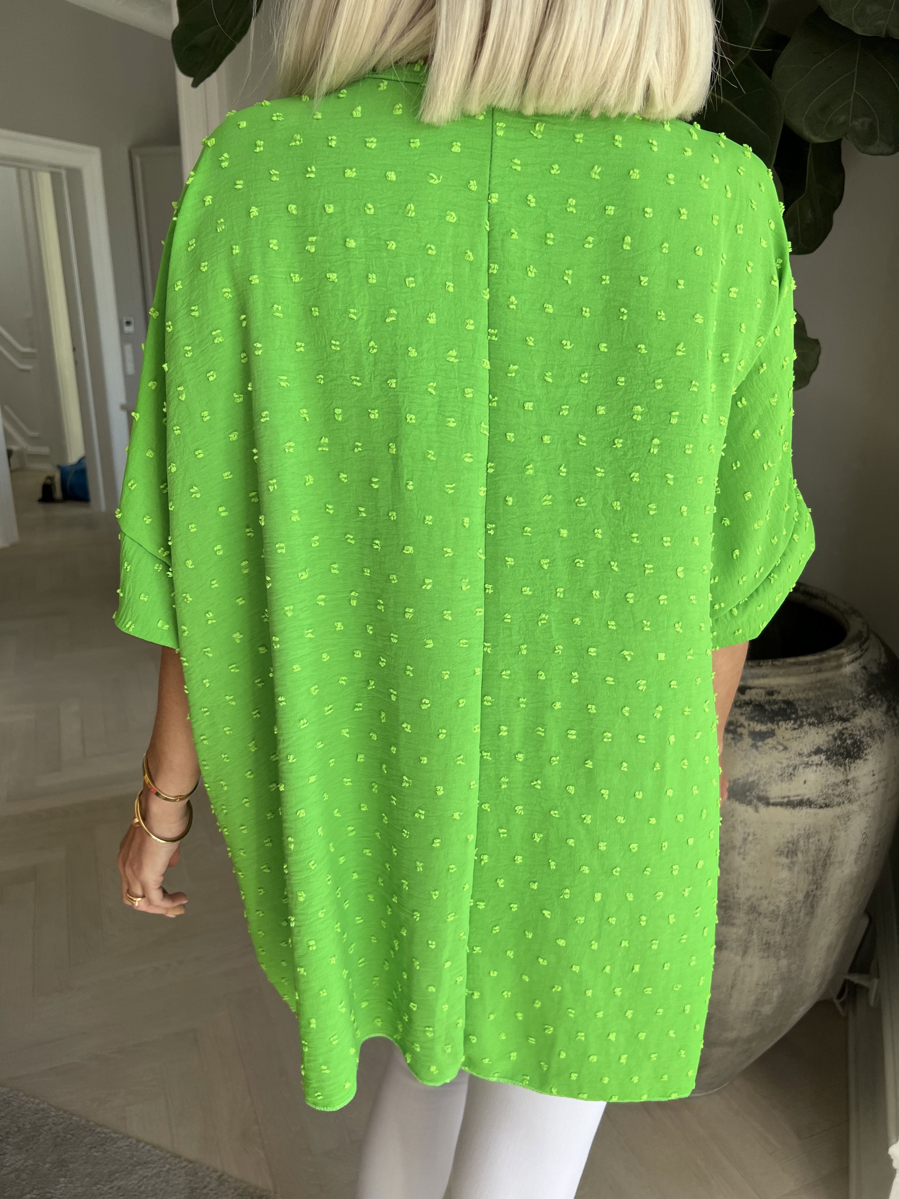 Mileah - Sød bluse med prikket detaljer